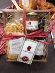 Geschenkbox Brezel Peschdo